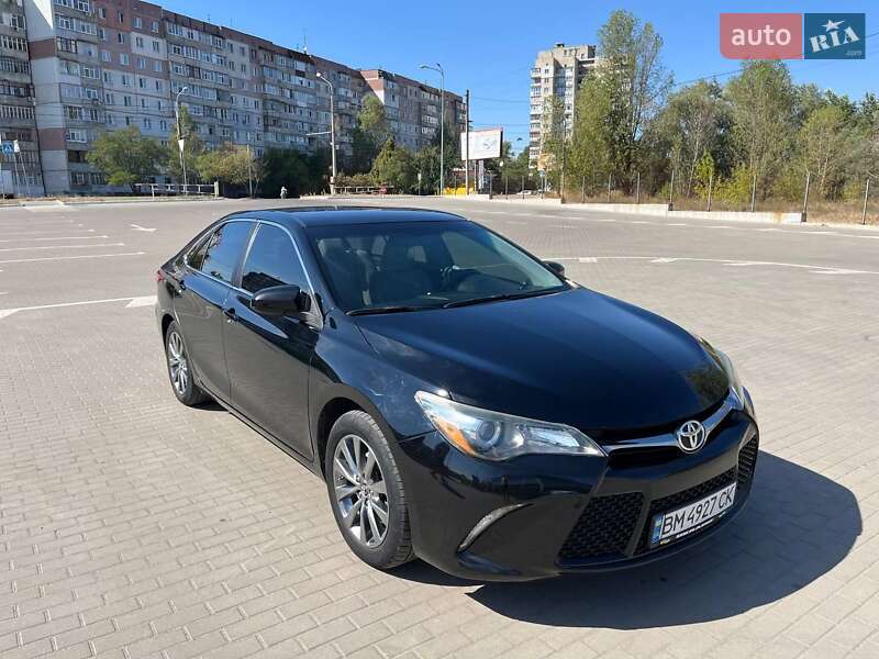 Toyota Camry 2015
