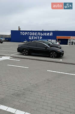 Седан Toyota Camry 2020 в 