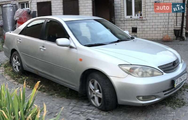 Toyota Camry 2002