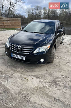 Седан Toyota Camry 2009 в Сумах