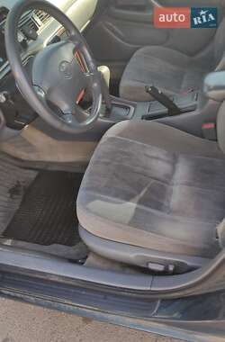 Седан Toyota Camry 1997 в 