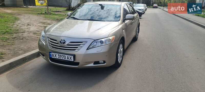 Toyota Camry 2007