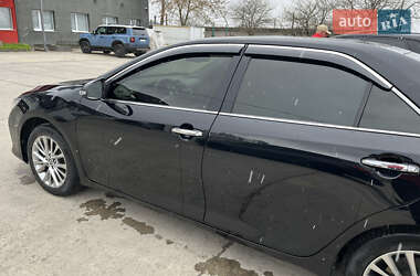 Седан Toyota Camry 2016 в 