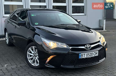 Седан Toyota Camry 2015 в 