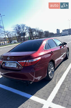Седан Toyota Camry 2016 в 