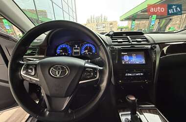 Седан Toyota Camry 2017 в 