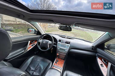 Седан Toyota Camry 2007 в 