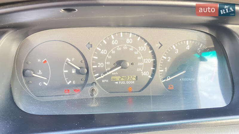 Седан Toyota Camry 2001 в Борисполі
