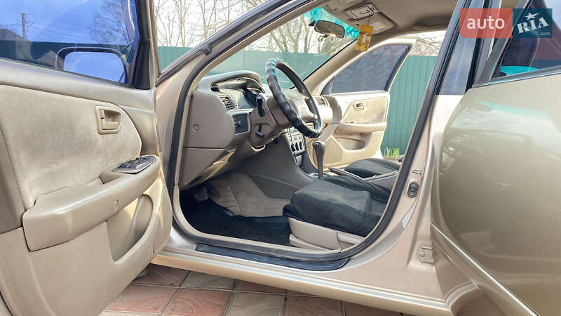 Седан Toyota Camry 2001 в Борисполі