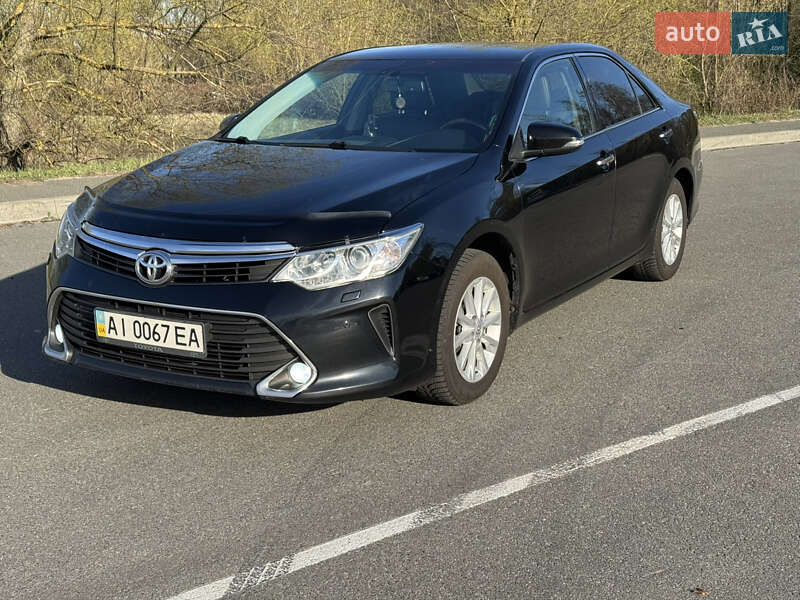 Седан Toyota Camry 2014 в 