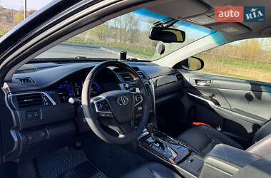 Седан Toyota Camry 2014 в 