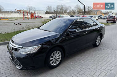 Седан Toyota Camry 2014 в 