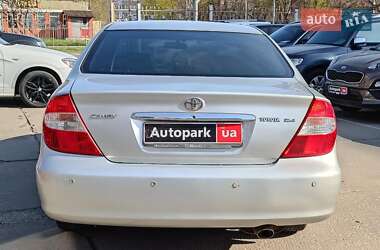 Седан Toyota Camry 2003 в 