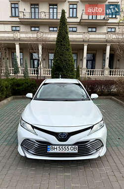 Седан Toyota Camry 2020 в 