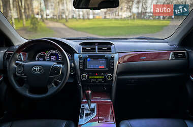 Седан Toyota Camry 2012 в 