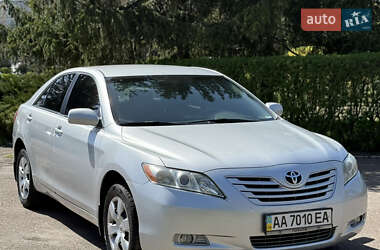 Седан Toyota Camry 2007 в 