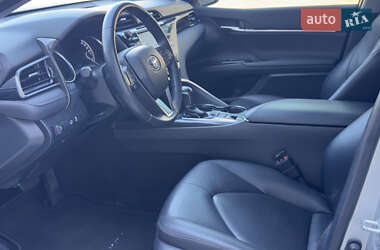 Седан Toyota Camry 2020 в 