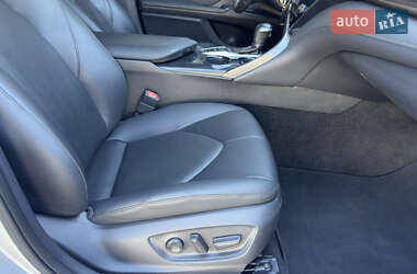 Седан Toyota Camry 2020 в 