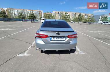 Седан Toyota Camry 2019 в 