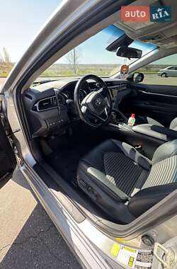 Седан Toyota Camry 2019 в 