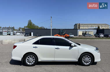 Седан Toyota Camry 2012 в 