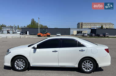Седан Toyota Camry 2012 в 