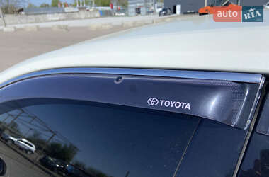 Седан Toyota Camry 2012 в 