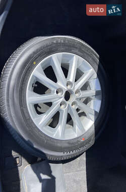 Седан Toyota Camry 2012 в 