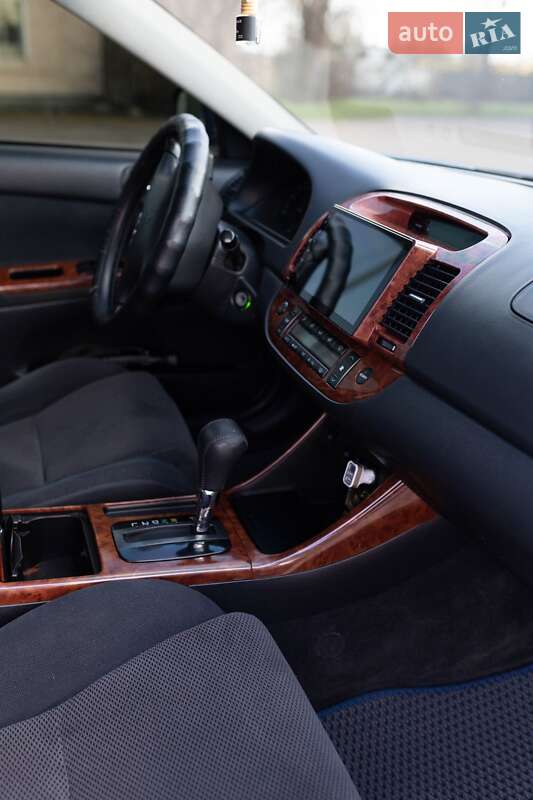Седан Toyota Camry 2002 в Малій Висці