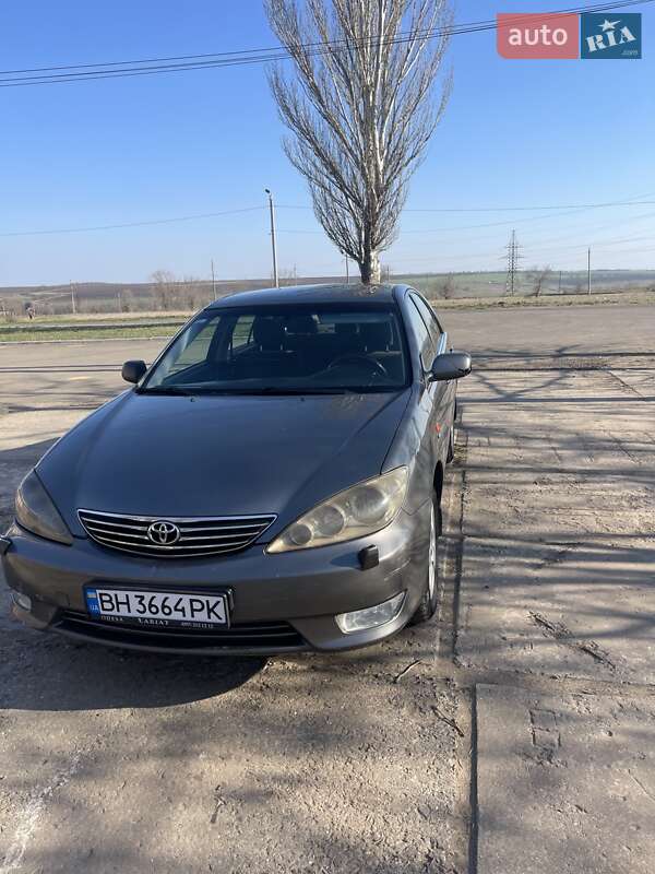 Toyota Camry 2005