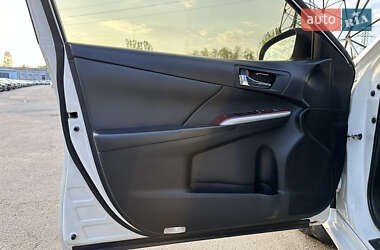 Седан Toyota Camry 2012 в 