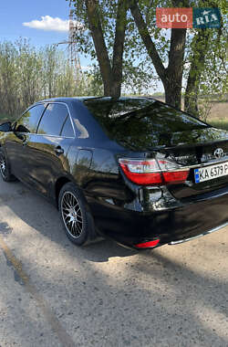 Седан Toyota Camry 2017 в 