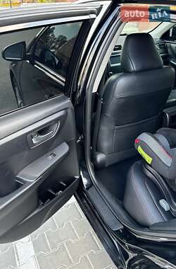 Седан Toyota Camry 2017 в 