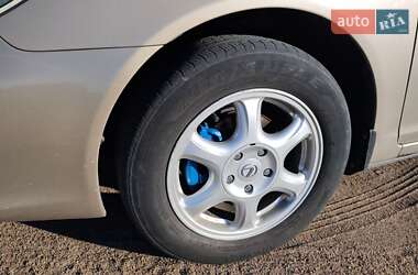 Седан Toyota Camry 2005 в 
