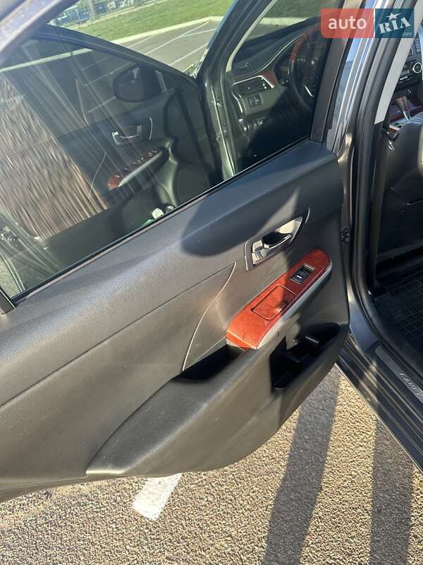 Седан Toyota Camry 2012 в Житомире