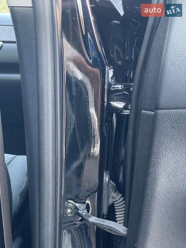 Седан Toyota Camry 2015 в Виннице