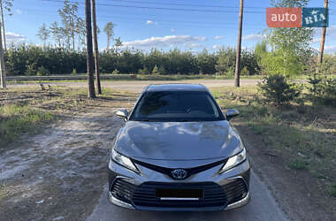 Седан Toyota Camry 2023 в Києві