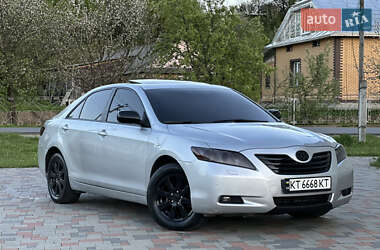 Седан Toyota Camry 2007 в 