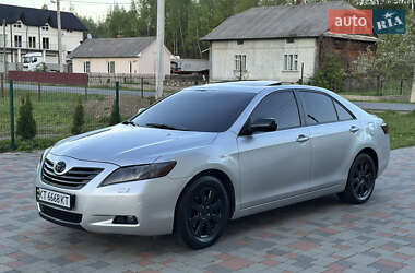 Седан Toyota Camry 2007 в 