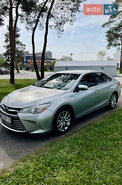 Седан Toyota Camry 2015 в 