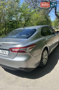 Седан Toyota Camry 2020 в 