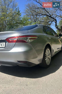 Седан Toyota Camry 2020 в 