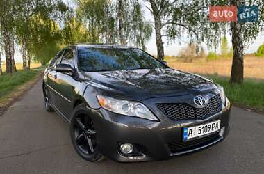 Седан Toyota Camry 2011 в Переяславе