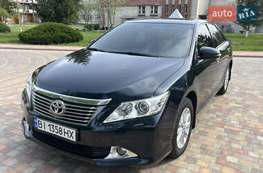 Седан Toyota Camry 2011 в Миргороде