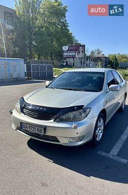 Седан Toyota Camry 2005 в 