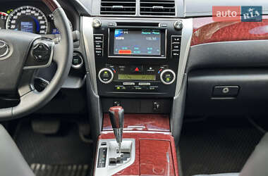 Седан Toyota Camry 2011 в 
