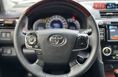 Седан Toyota Camry 2011 в 