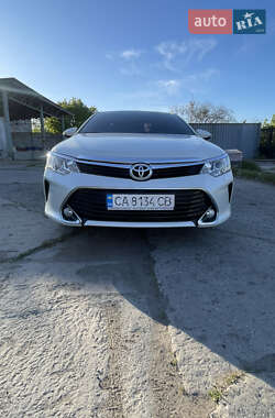 Седан Toyota Camry 2017 в Черноморске