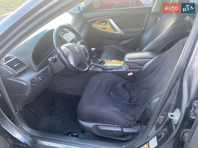 Седан Toyota Camry 2007 в Києві