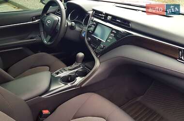 Седан Toyota Camry 2020 в 